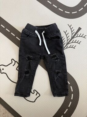 Olive + Scout Black Distressed Jogger Jeans with White Drawstring (6-12mo)